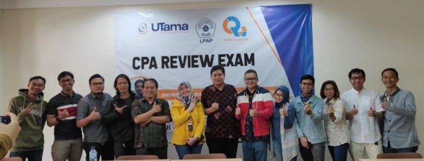 Mahasiswa PPAk mengikuti CPA Exam Review